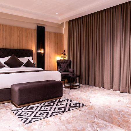 Alpine Hotel And Villas Дхарамсала Екстериор снимка