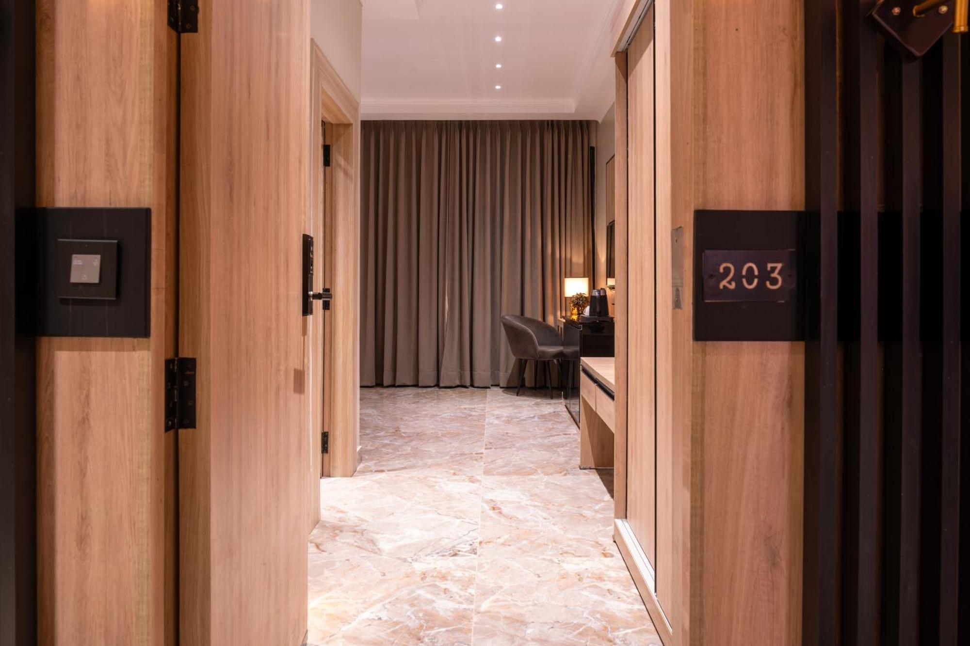 Alpine Hotel And Villas Дхарамсала Екстериор снимка